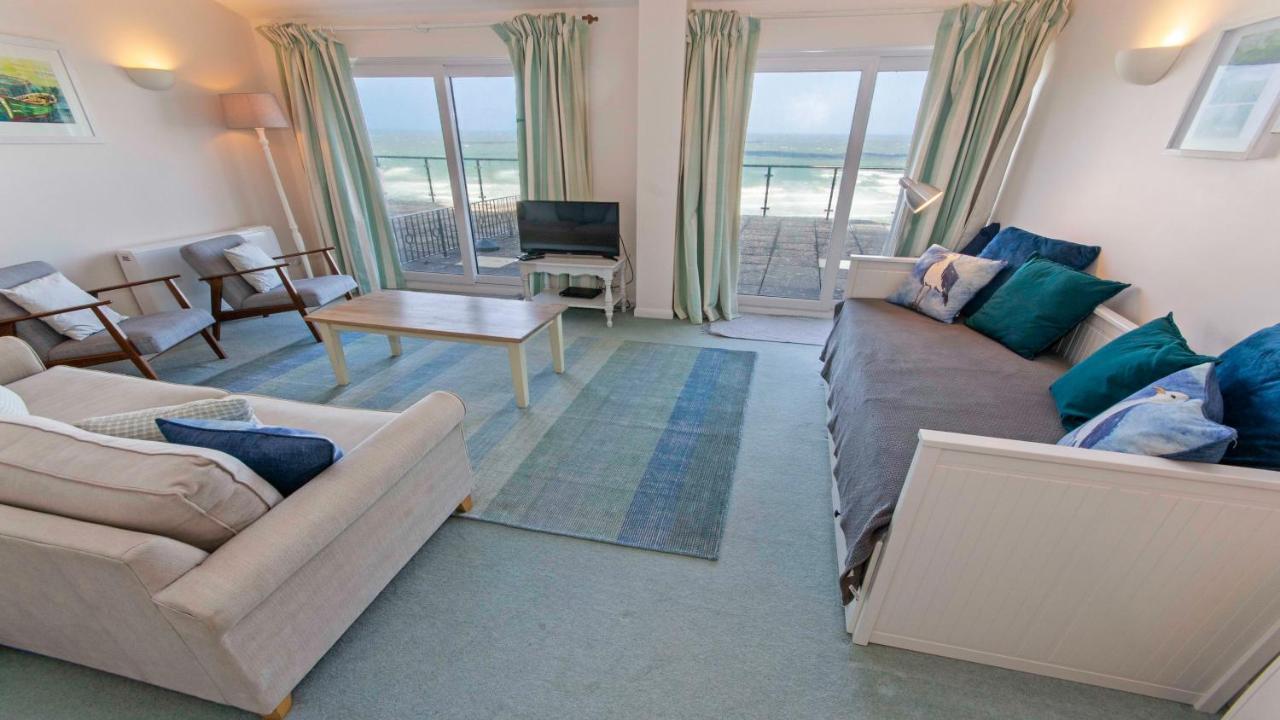 Clifton Court Apt 16 With Indoor Heated Pool & Sea Views 克罗伊德 外观 照片