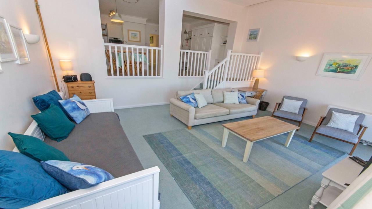Clifton Court Apt 16 With Indoor Heated Pool & Sea Views 克罗伊德 外观 照片